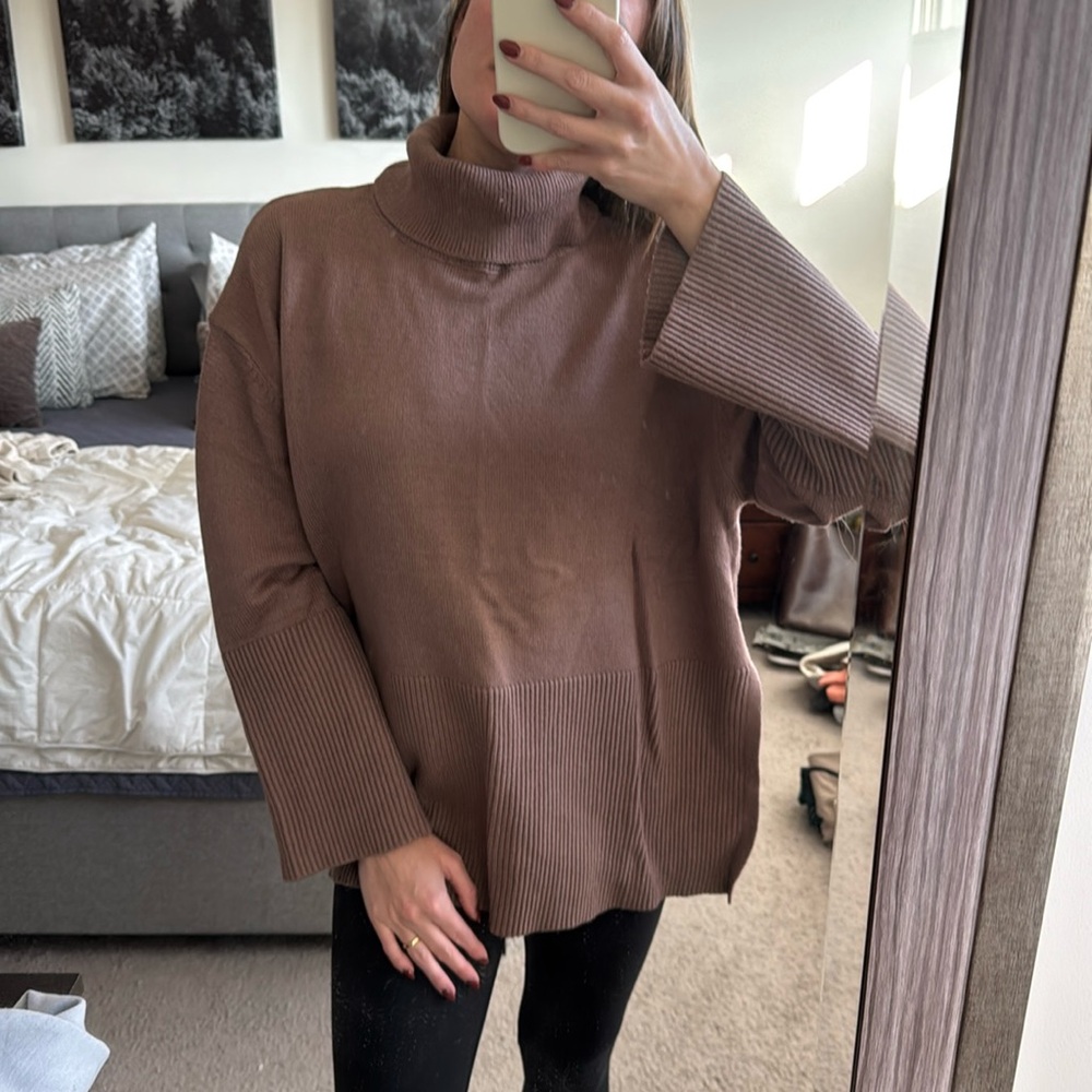 NWOT Tunic sweater